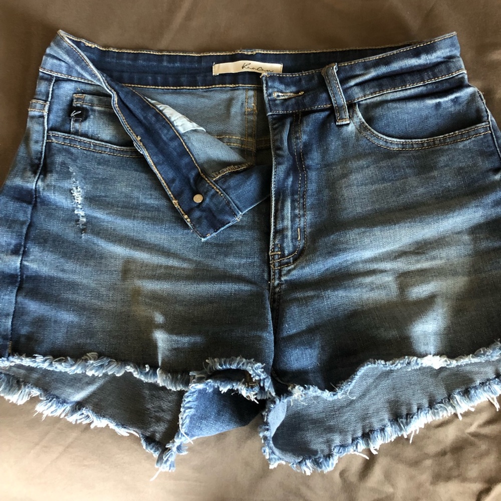 Kan can shorts